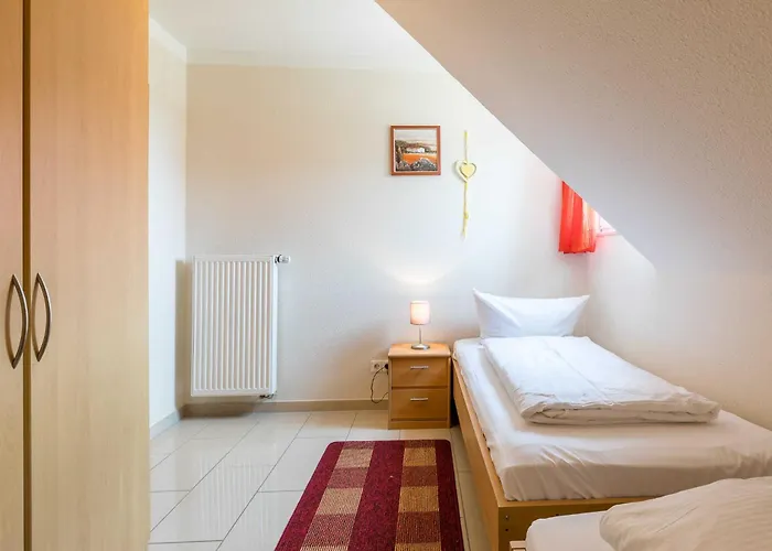 Rosenweg 2 2 بولتينهاجين